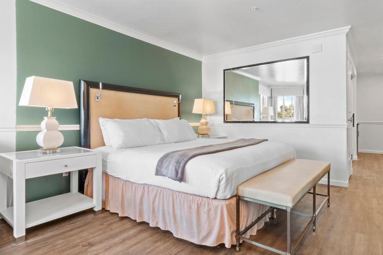 Hotel Ascot 3*